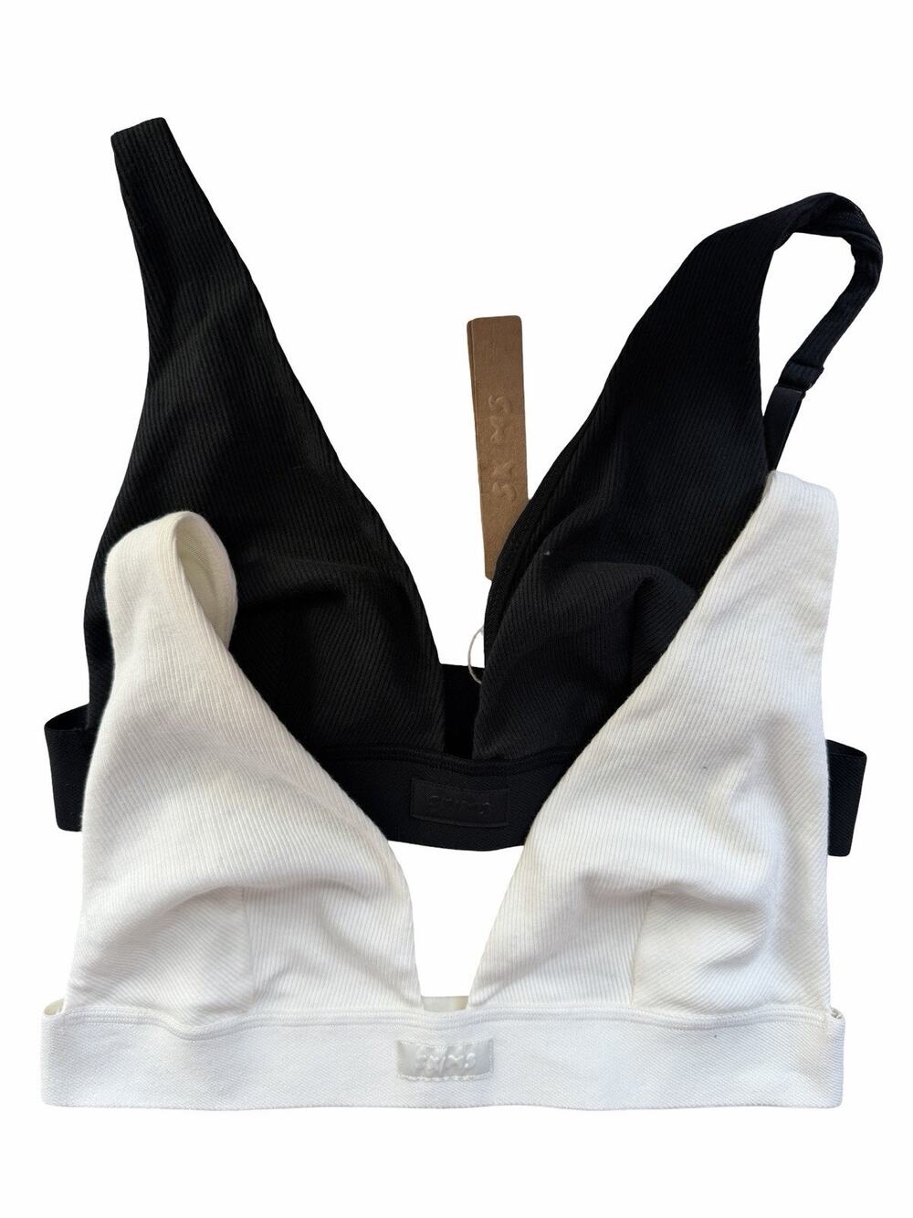 SET Of 2 Cotton Rib Seamless Plunge Bras SKIMS NWT MEDIUM